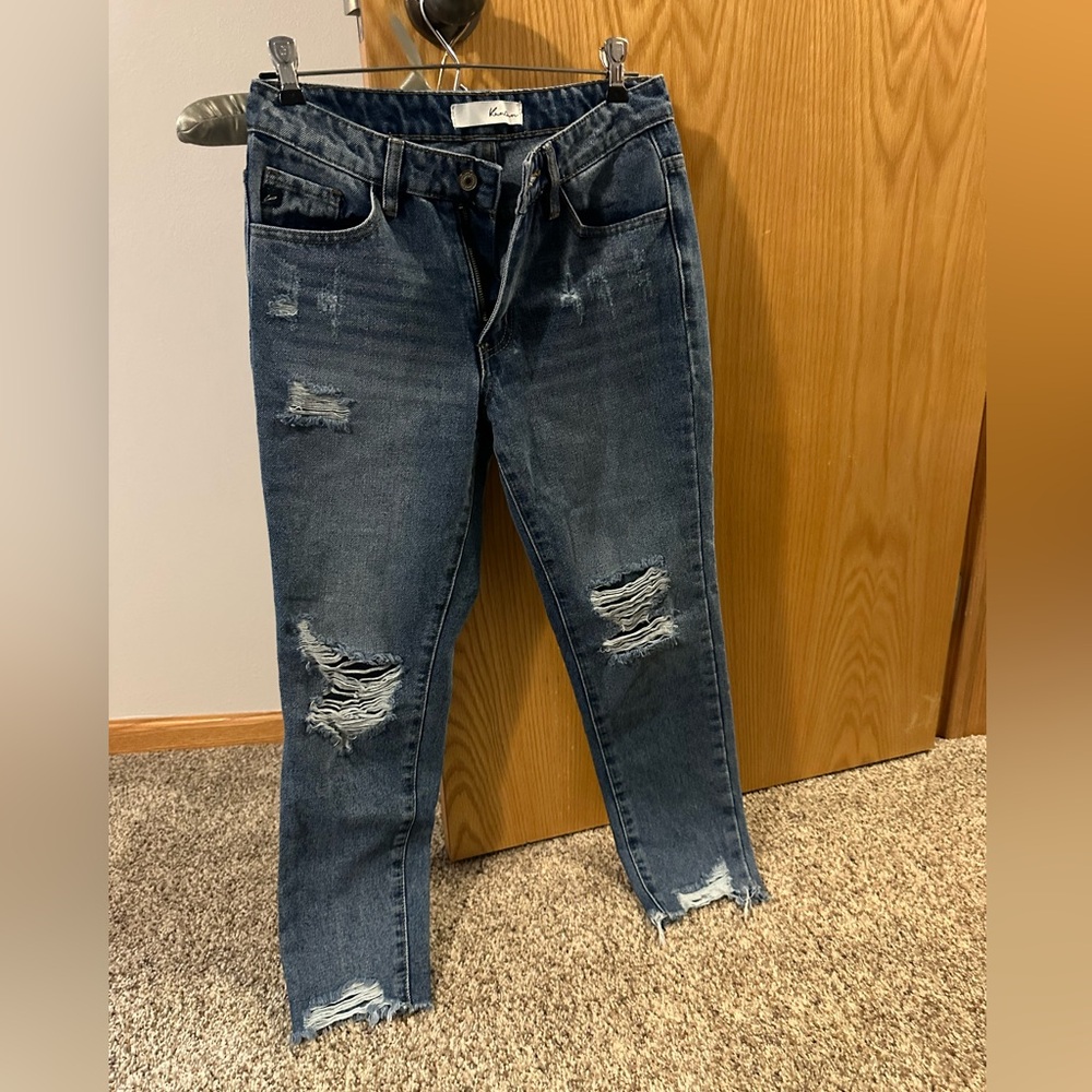 KanCan Blue Ankle Cropped Distressed Jeans